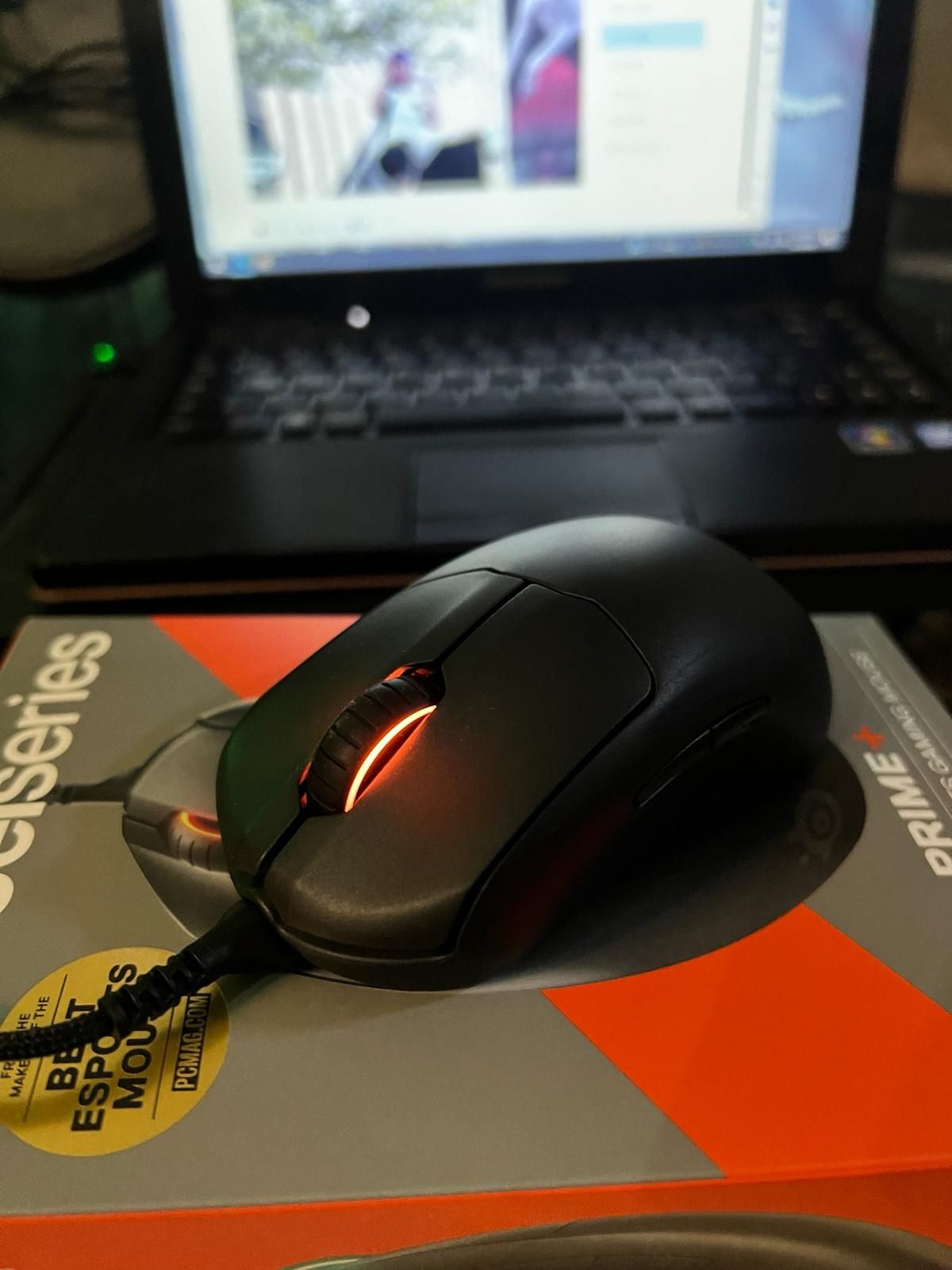 Mouse gaming steelseries Prime+ negru.Folosit 2 zile.Stare perfecta