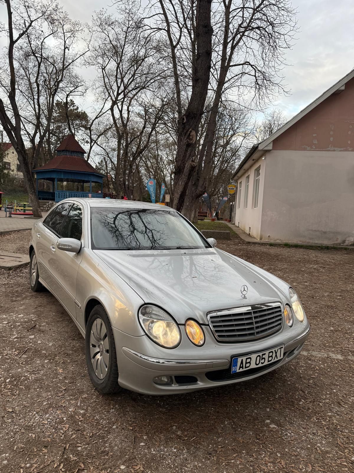 Vând Mercedes E Class 2006 E280CDI SCHIMB CU BUGGY de cel putin 4500eu