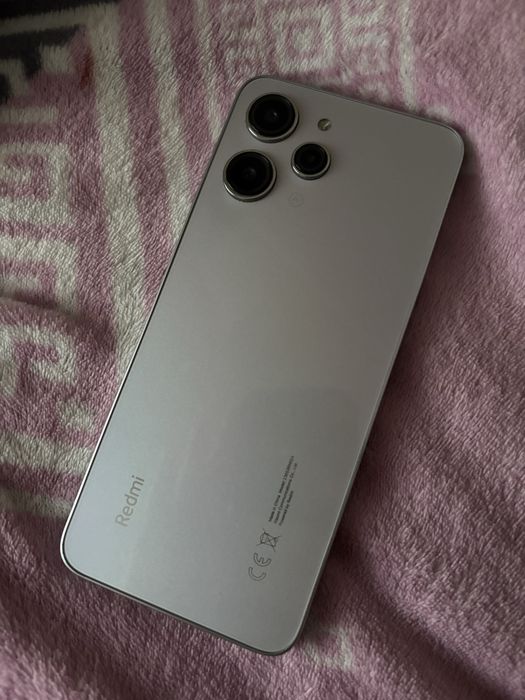 Продам телефон Redmi 12
