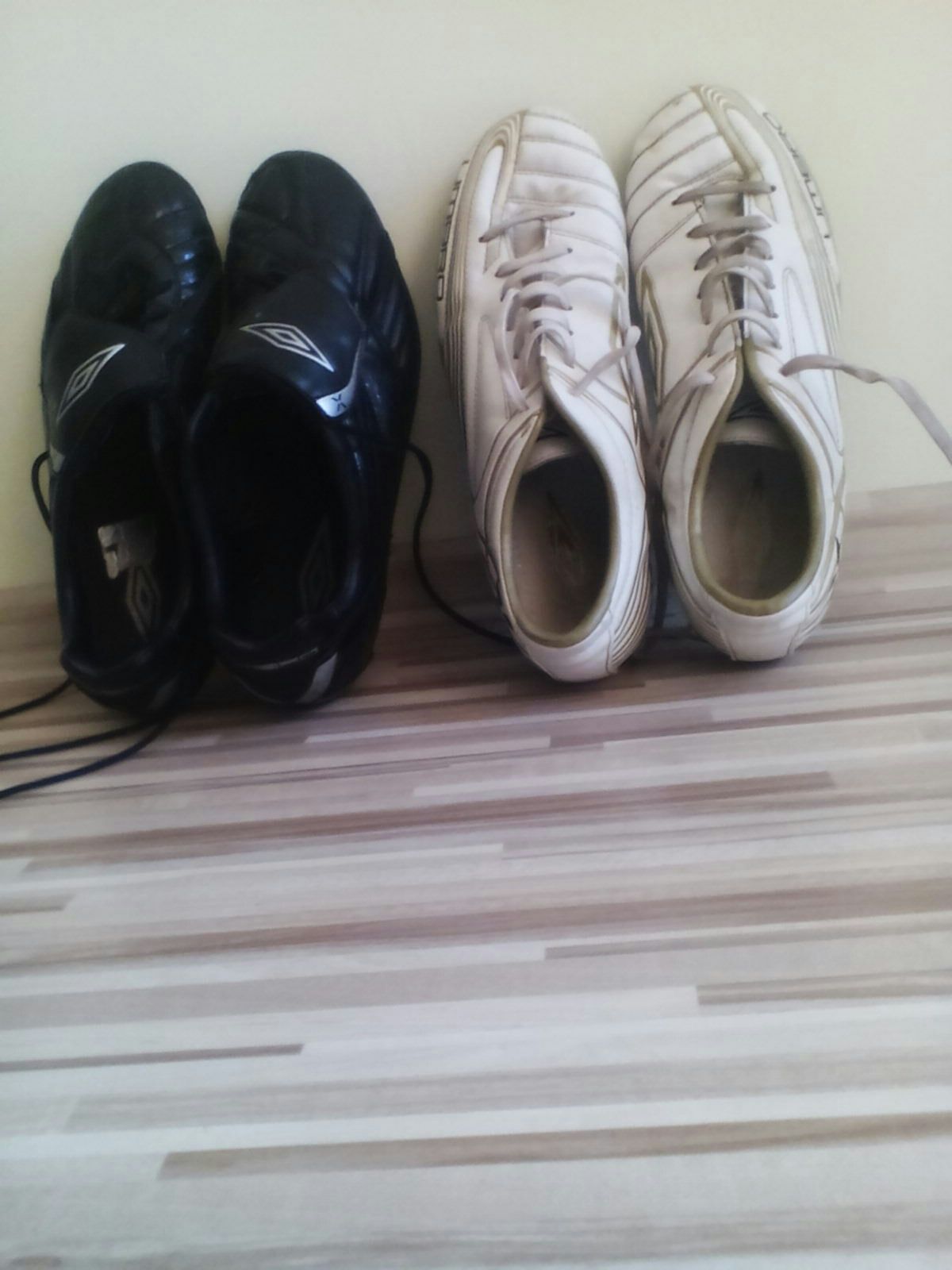 Чифт футболни обувки UMBRO