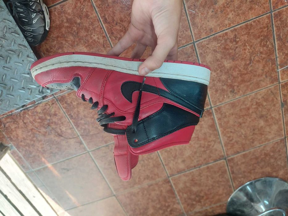 Jordan 1 mid оригинални