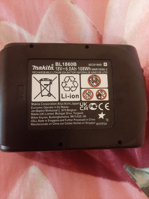 Acumulatori ambalsti in cutie makita