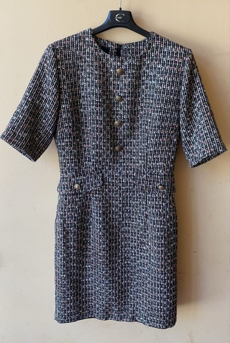 Дамска рокля букле