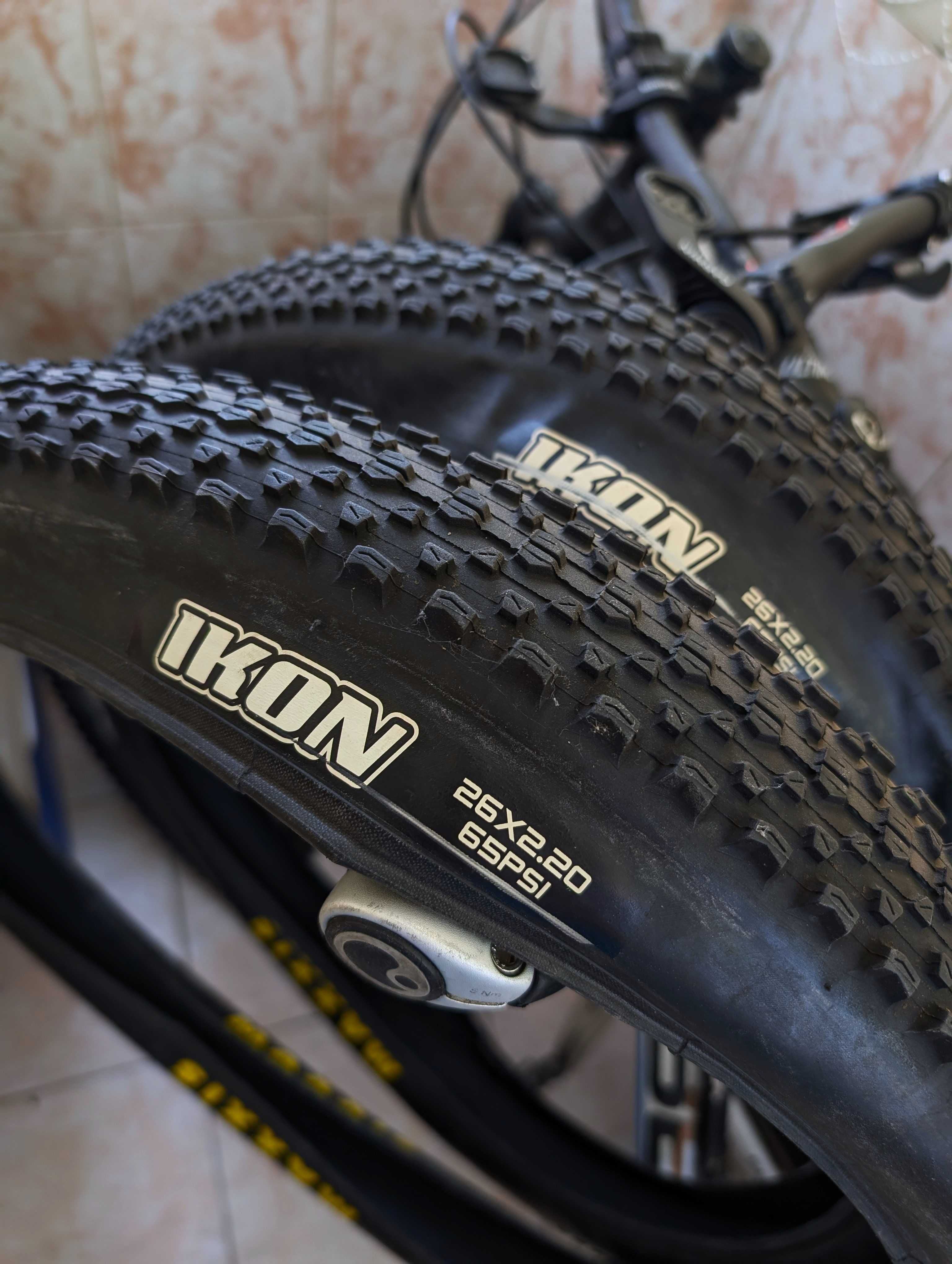 SET MAXXIS ICON 26 x2.2 pliabil 550 grame
