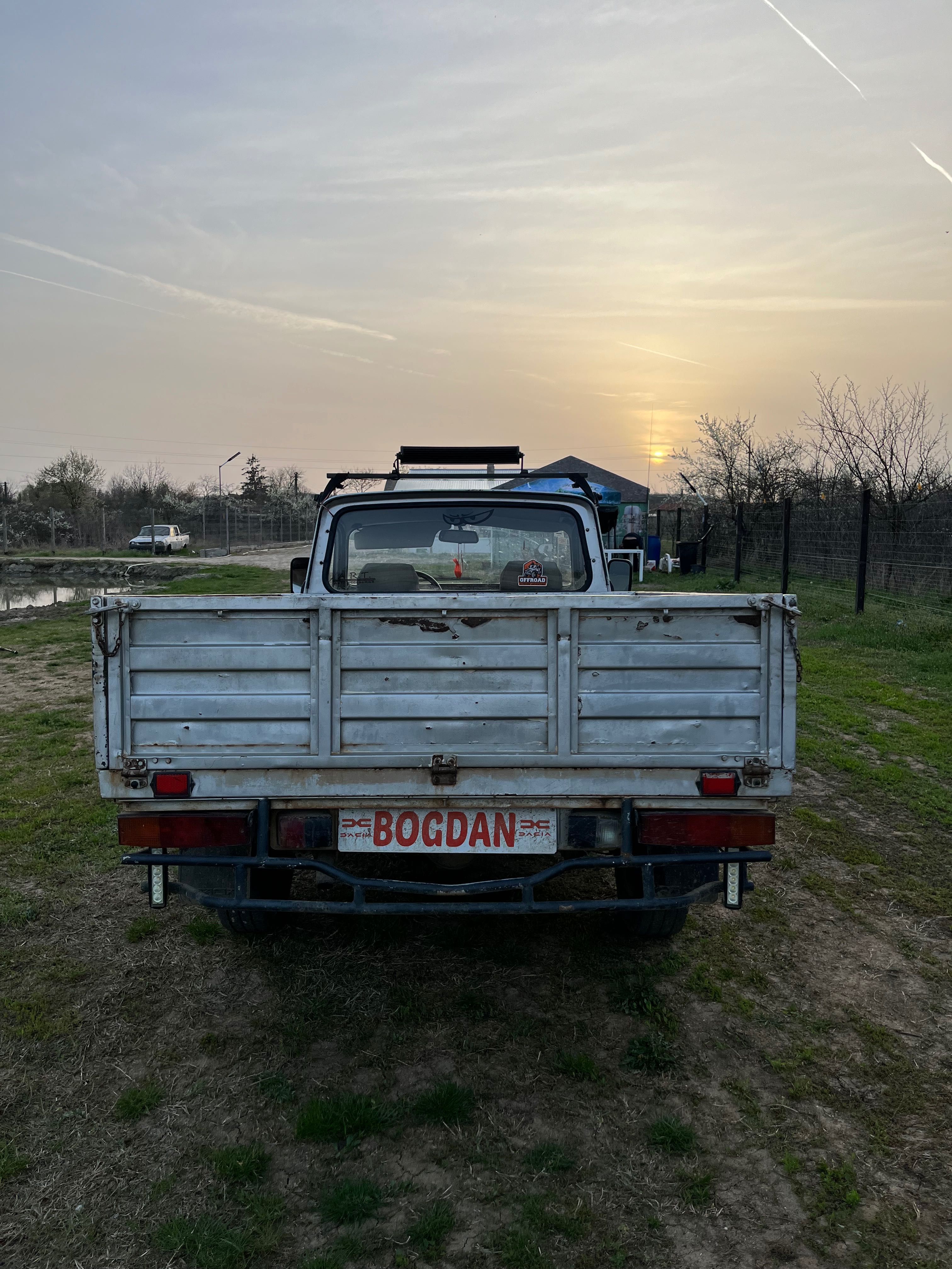 Vând camionetă pentru câmp (fără acte)