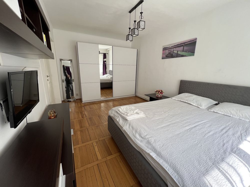 Inchiriez apartament cu o camera in regim hotelier