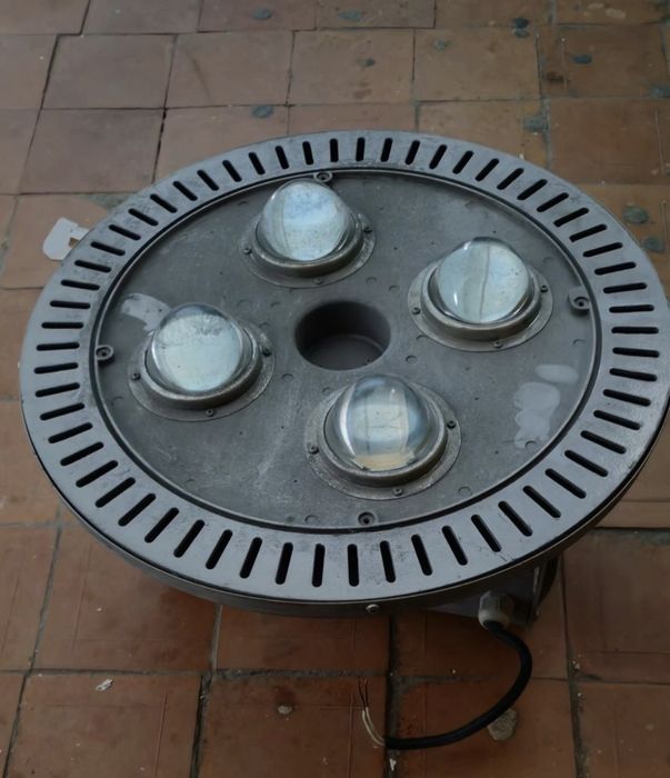 Продаётся подвесной термостойкий светильник Ватра (ДСП47В-300-135) IP6