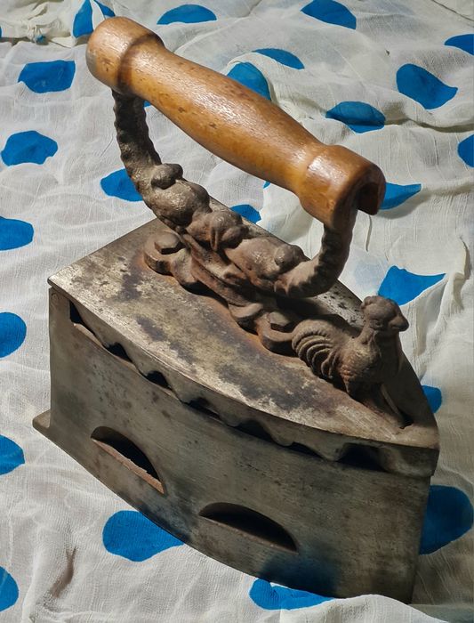 Fier de călcat cu jaratec