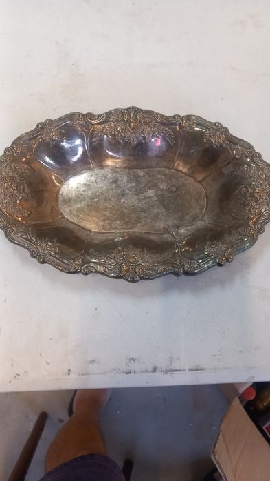 Fructiera argintata din bronz