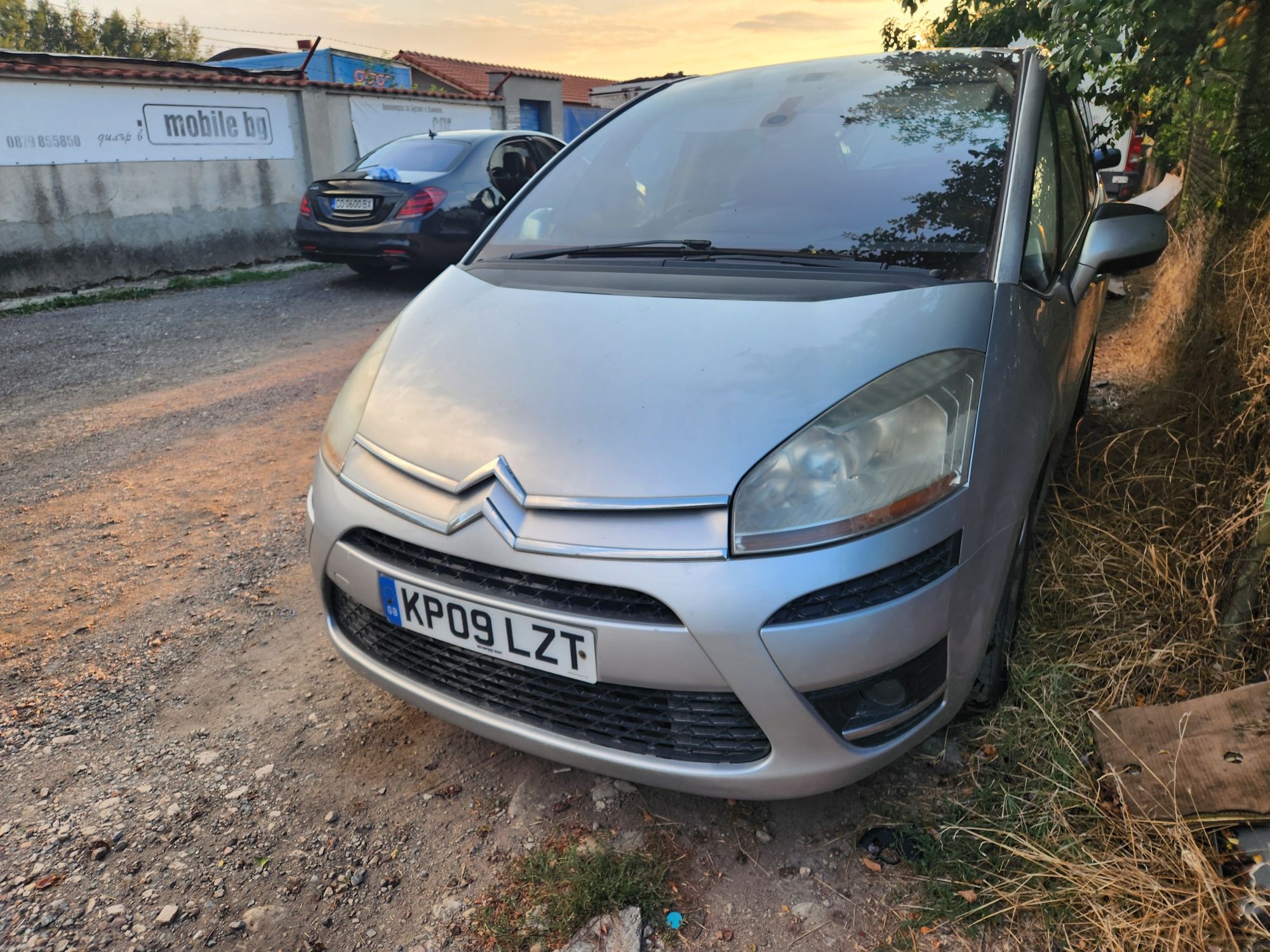 За Части Citroën c4 Picasso 2.0 hdi автоматик 2009г