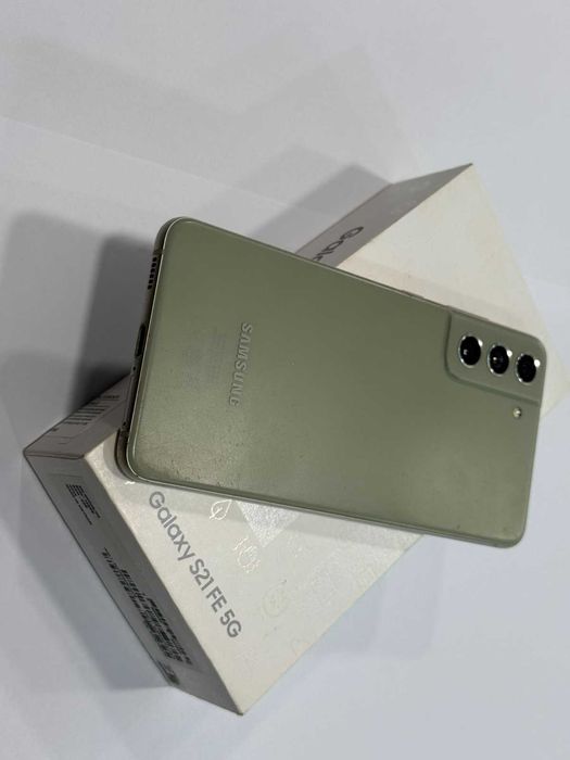 Samsung Galaxy S21 FE 5G – 128GB / 6GB RAM