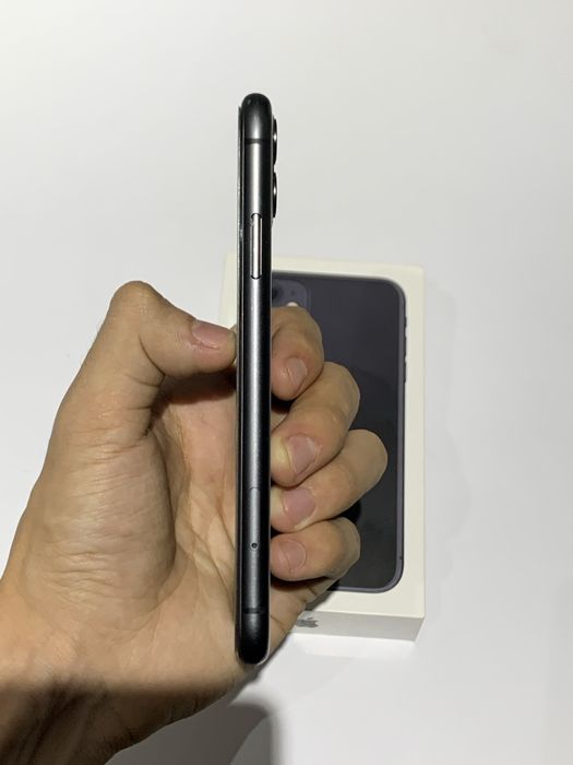 iPhone 11 Идеальном состоянии