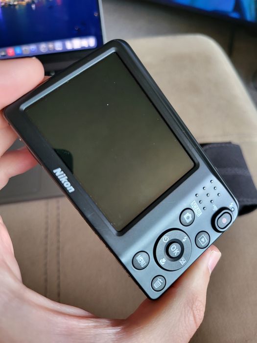 Canon PowerShot SX710 и Nikon Coolpix L29