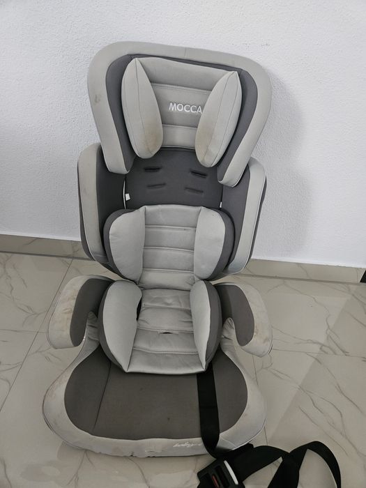 Scaun auto cu isofix