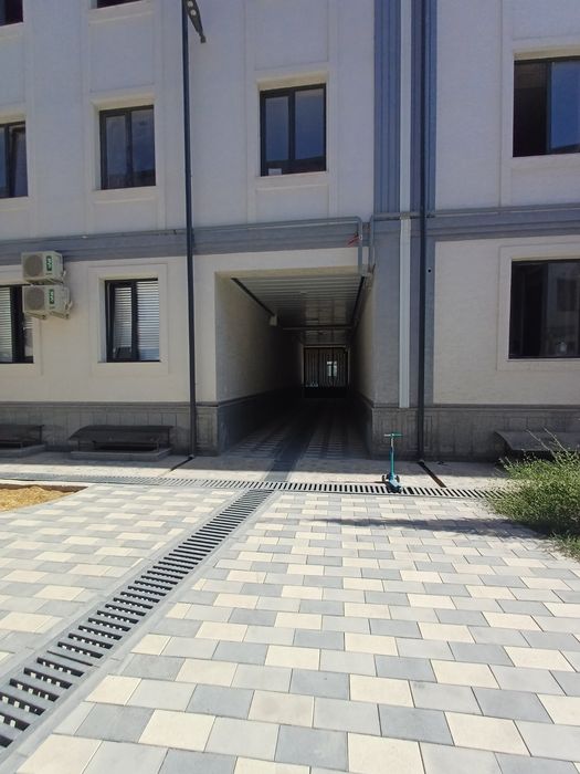 Zamona 74 m² 2 xona 2 etaj korobka