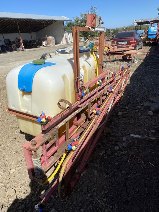 Instalatie de erbicidat 600L