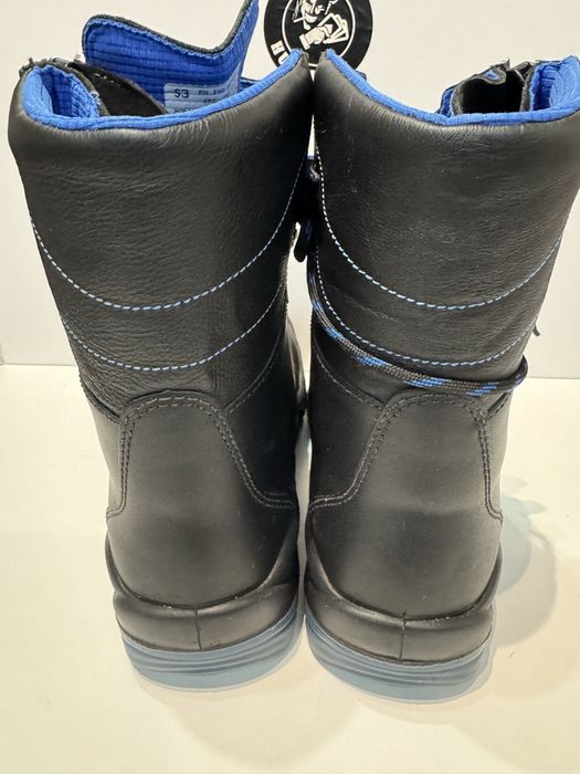 Работни обувки с метално бомбе ATLAS GORE-TEX .Номер 43