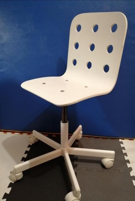 Стул для школьника IKEA