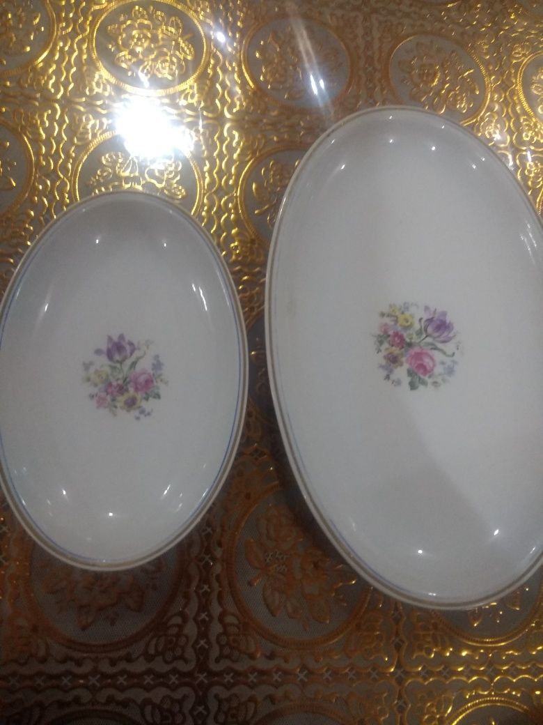 Овальные тарелки