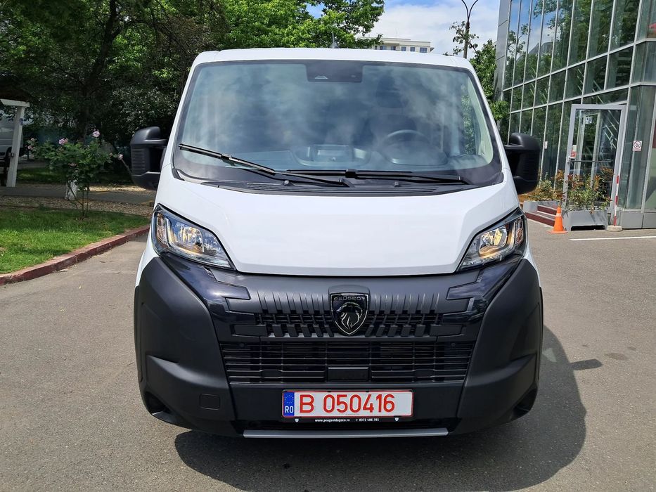 Peugeot BOXER Furgon L2H1 10 mc PEUGEOT BOXER Furgon L2H1 10 mc 2.2 diesel 120 CP