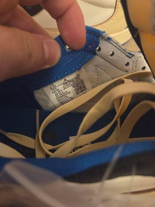 Jordan 1 travis fragment noi 45, 39