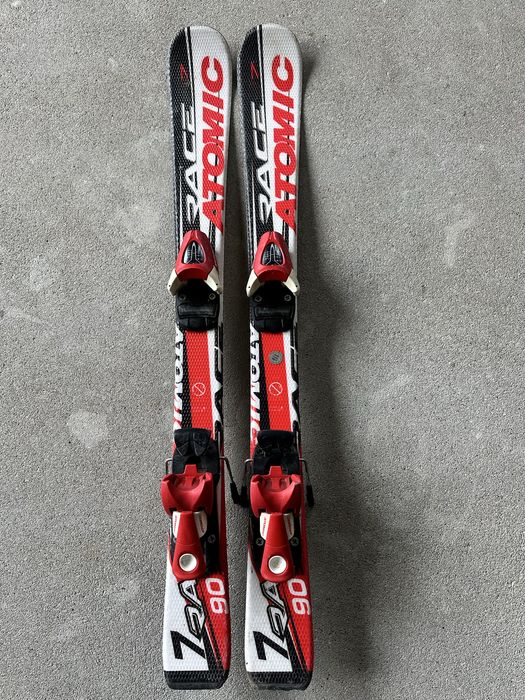 Schiuri Atomic 90cm.