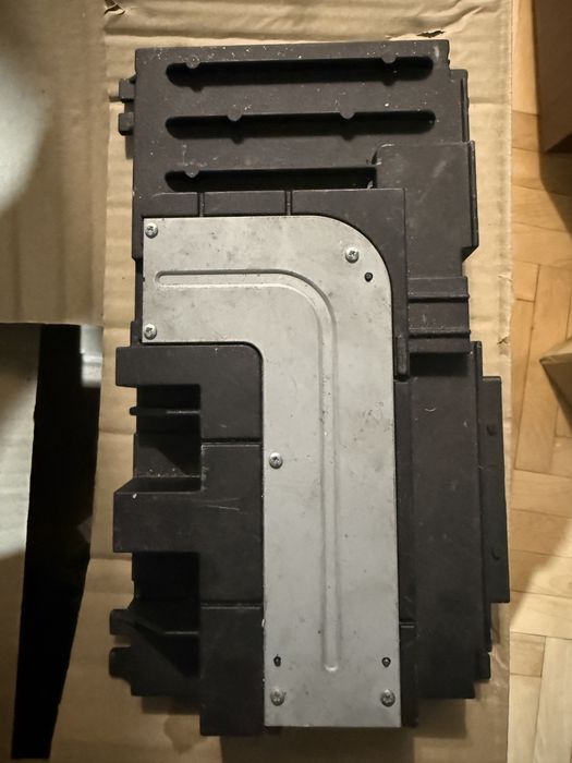 Audi A3 S3 8V седан усилвател Bang & Olufsen 8v0035465d