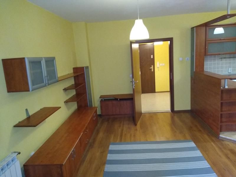 Дава се под наем Тристаен апартамент в София, Карпузица - 86 кв.м за 600 € - Снимка #2