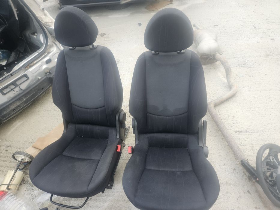 Scaune impecabile smart forfour