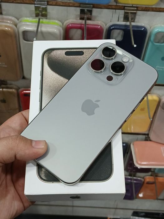 Iphone 15 Pro  87% 128GB