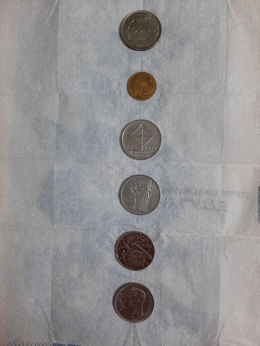 Vand monede vechi rare de colectie