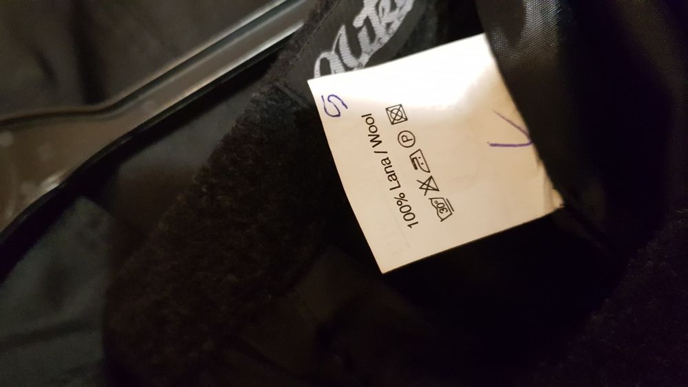 Fusta 100% lana marime 42