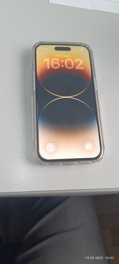 Iphone 14 pro в идеальном состоянии