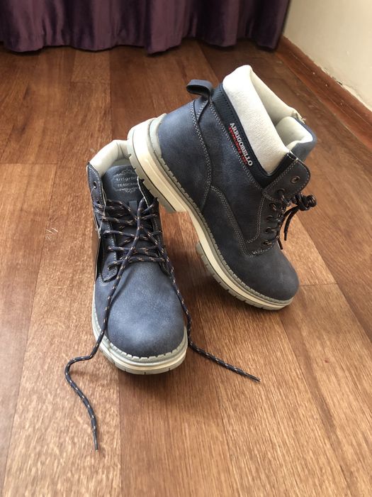 Новый Осенний обувь СРочно( Arrigobello )