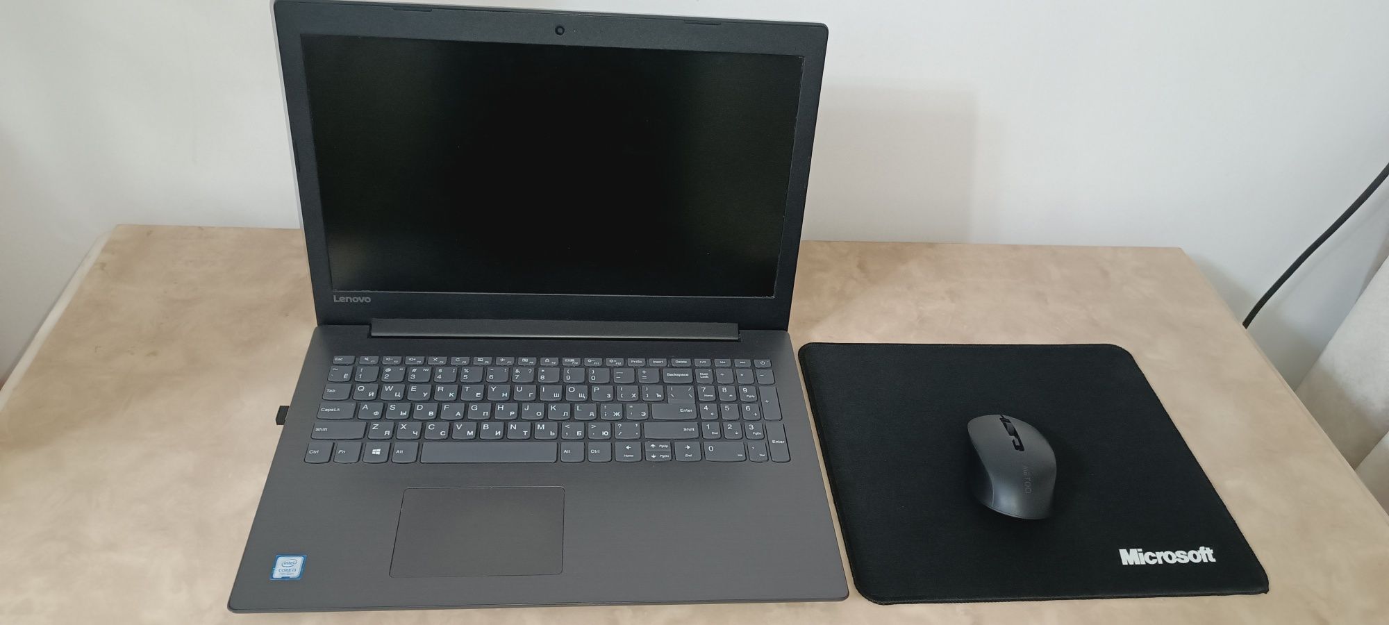 Ноутбук Леново i3 7020/8gb/ssd/15,6"