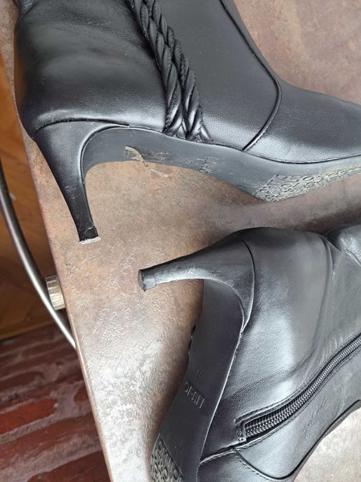 дамски боти,зимни обувки,ботуши на токче Liu Jo номер39