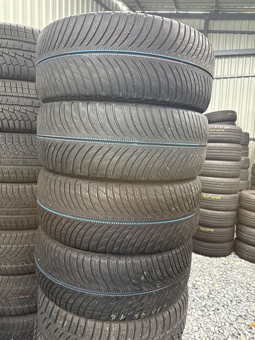 Anvelope de iarna 235/45 R18
