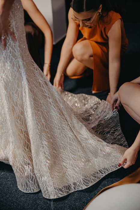 Rochie de mireasa sirena nude