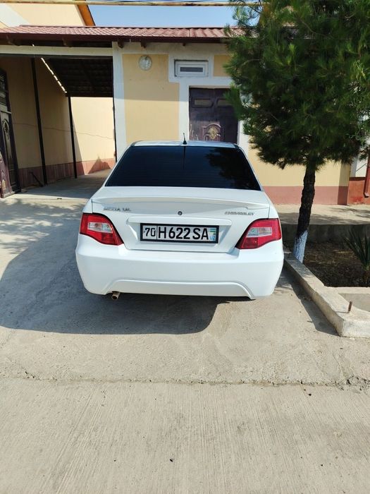 Nexia 2 sotiladi