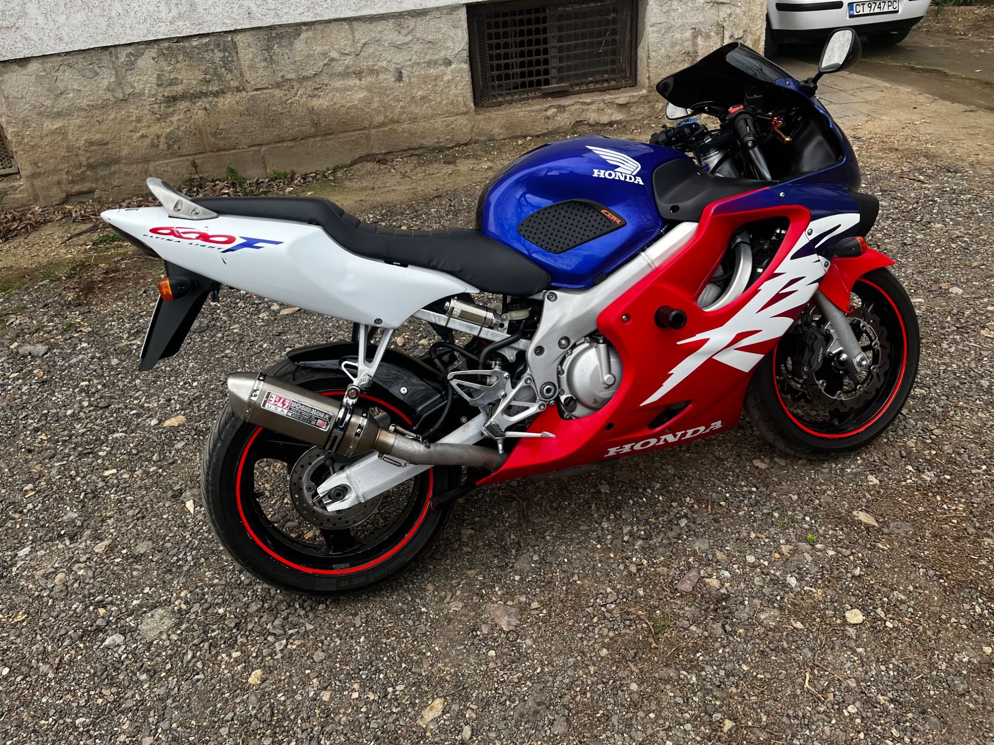 Honda cbr 600 f4