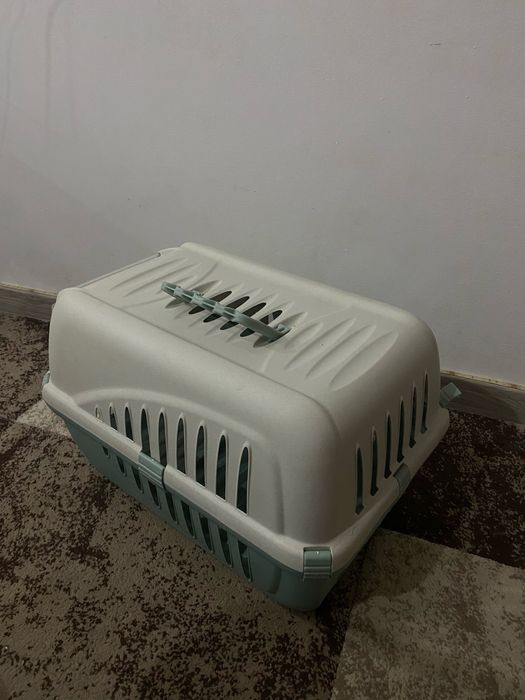 cușcă pemtru câini