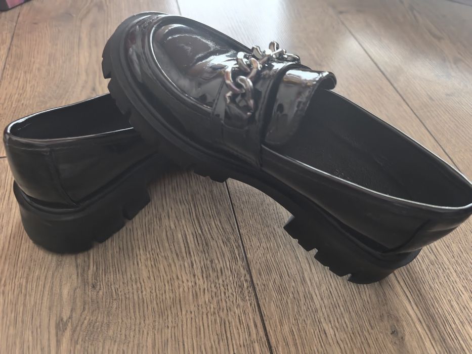 Модерни обувки за госпожица