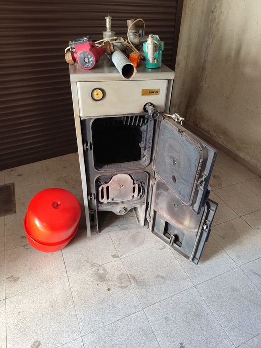 Котел на твърдо гориво