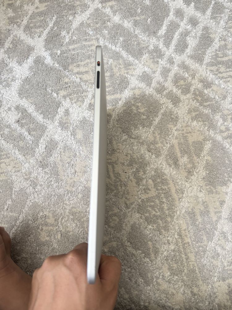 IPAD 1 64 gb sotiladi zapchastga tuzatish kere