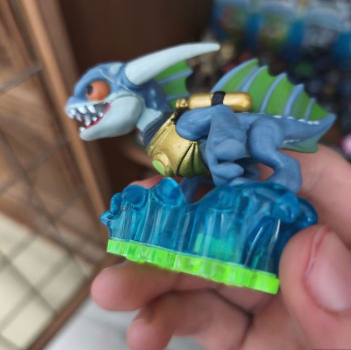 6 figurine skylanders