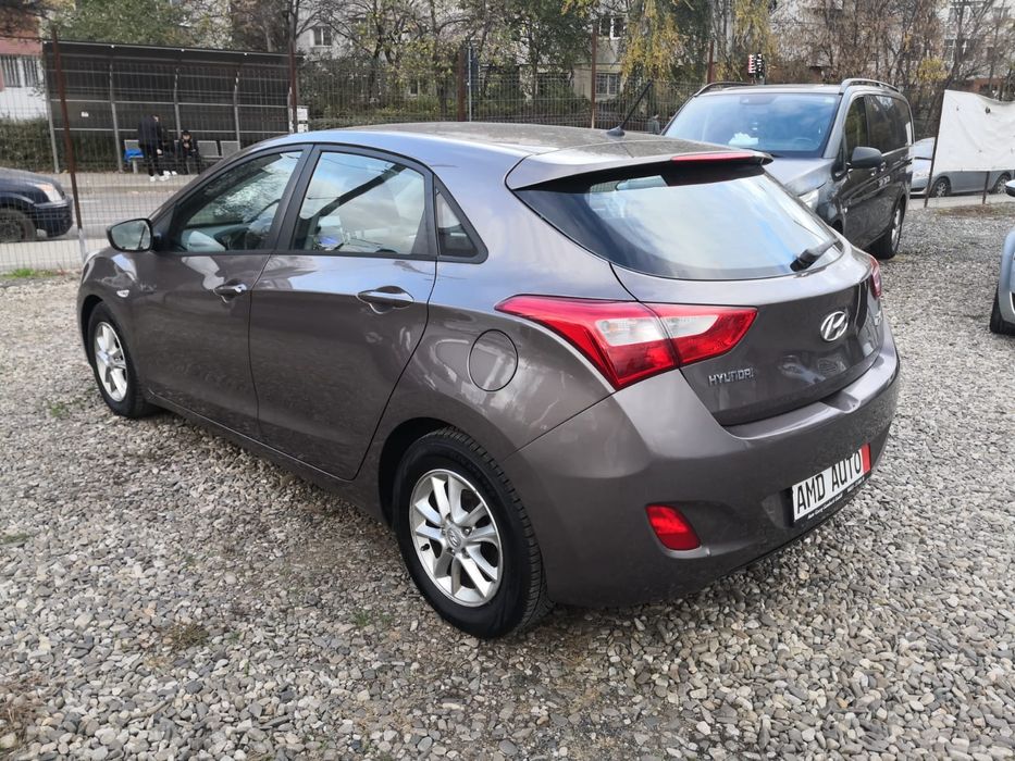 Hyundai i30 1.6 benzina Automata 09/2012 136CP Euro5