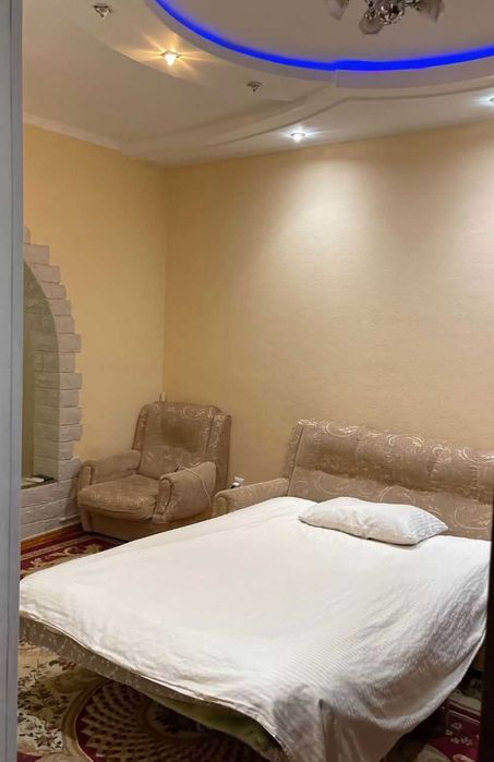 Юнусабад 8, 4/4/4 Продаётся квартира на против Биллур