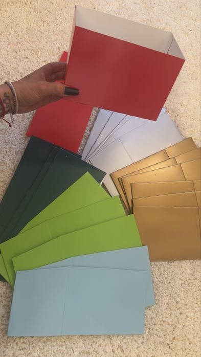 Vand lot peste 500 cutii carton noi calitate superioara