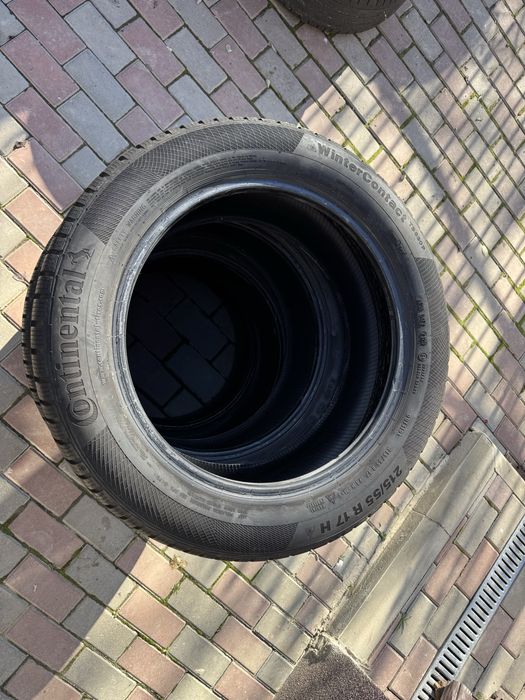 Anvelope 215 55 17 , Continental