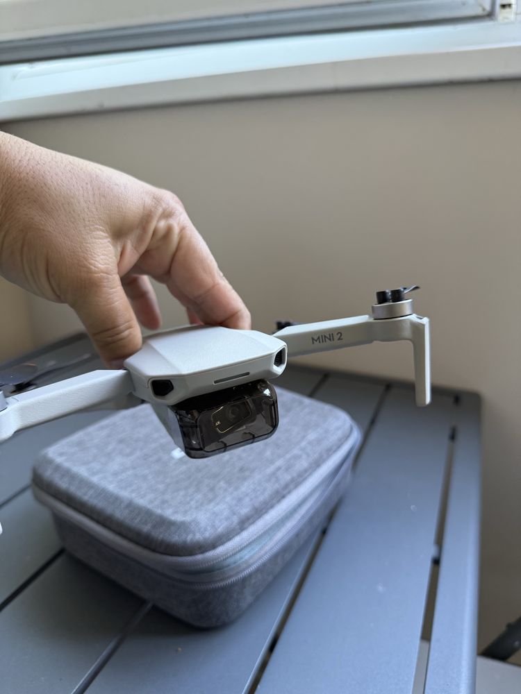 DJI Mini 2 fly more combo